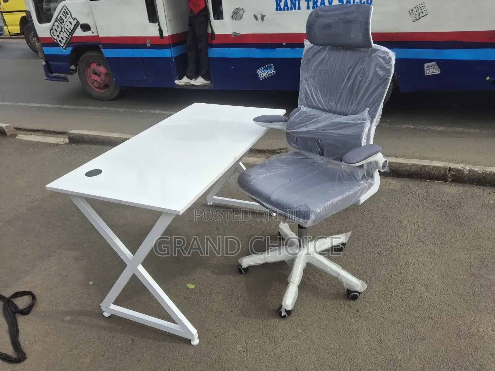 Metallic White Office Table With White Ergonomic Office Chair