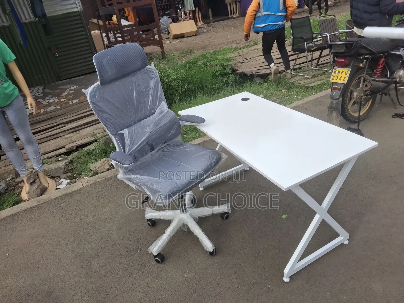 Metallic White Office Table With White Ergonomic Office Chair