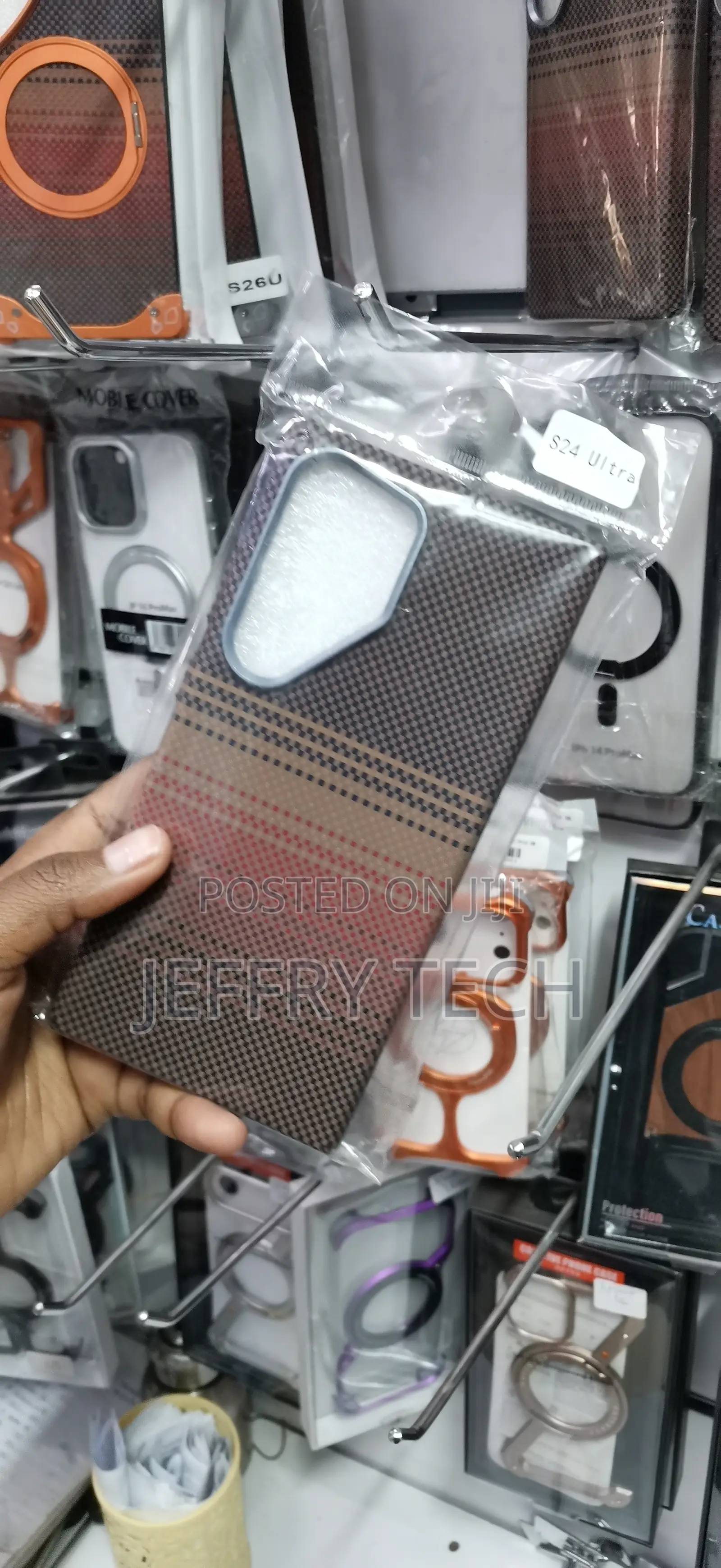 Samsung Galaxy S25/S26 Ultra Sleek Carbon-Fiber Texture Cover