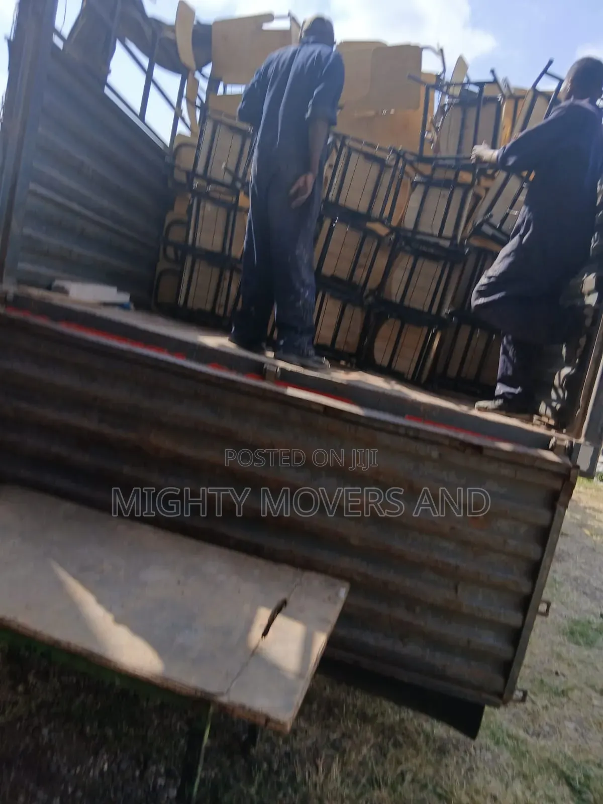 Semi Trailer Available For. Goods Delivery