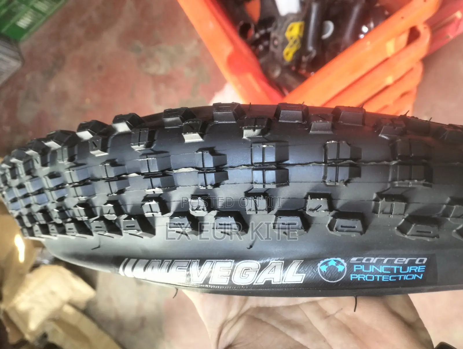 Kenda Nevegal Bicycle Tires 27.5x2.35