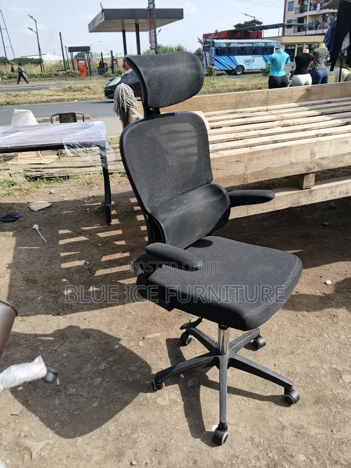 Adjustable Swivel Chair