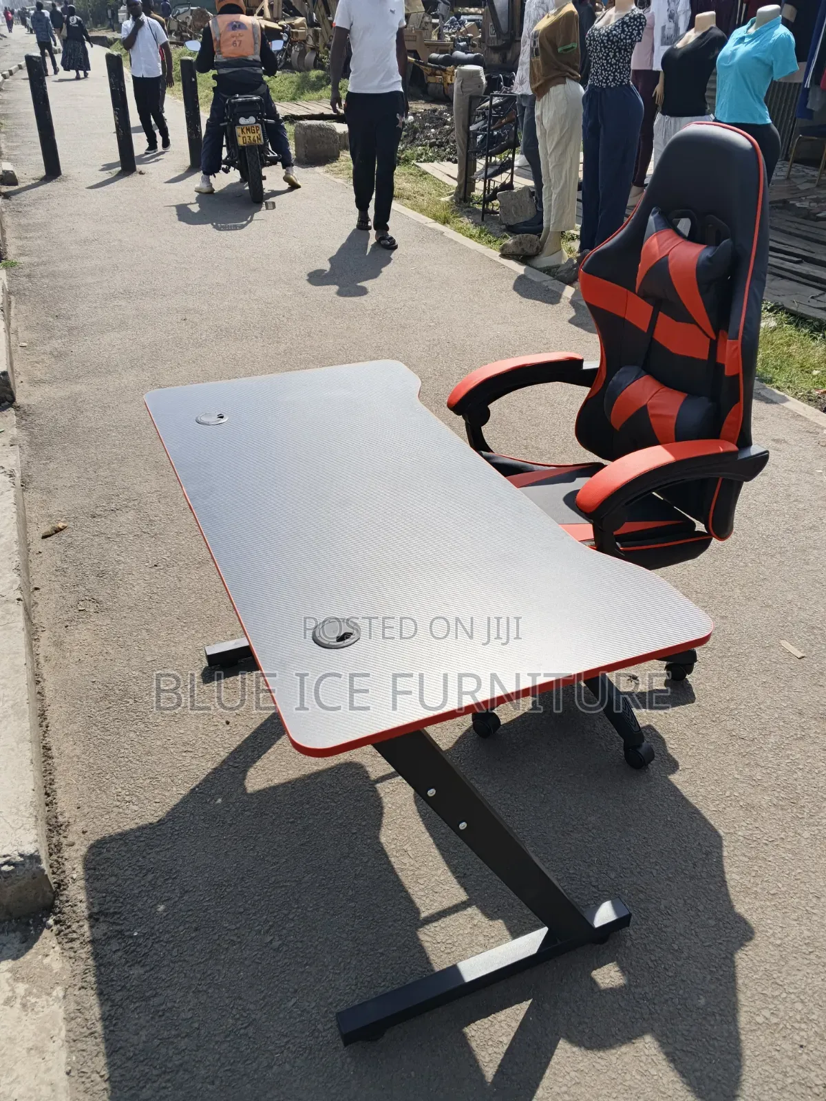 Comfort Gaming Chair and Table Set