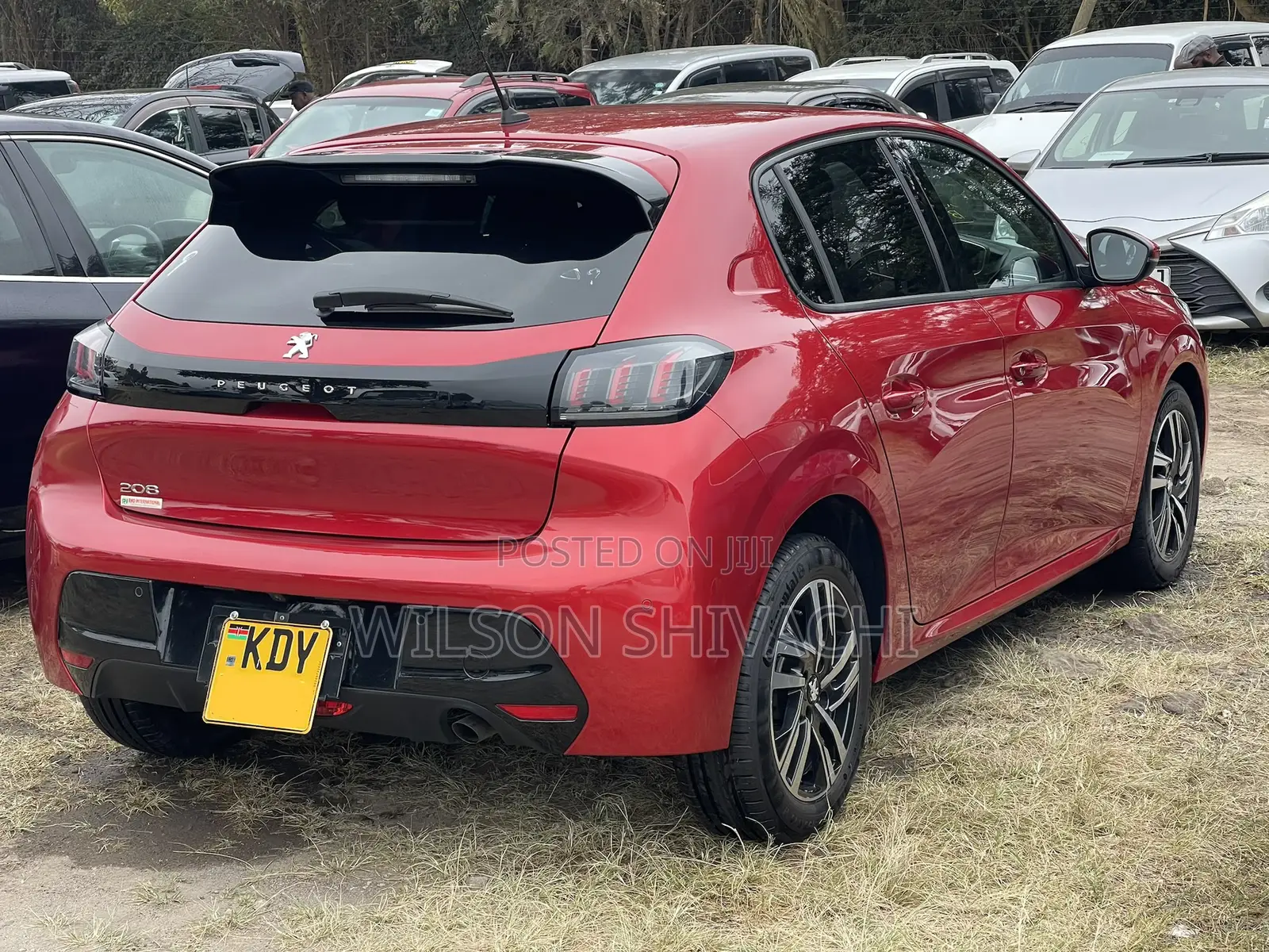 Peugeot 208 2021 Red