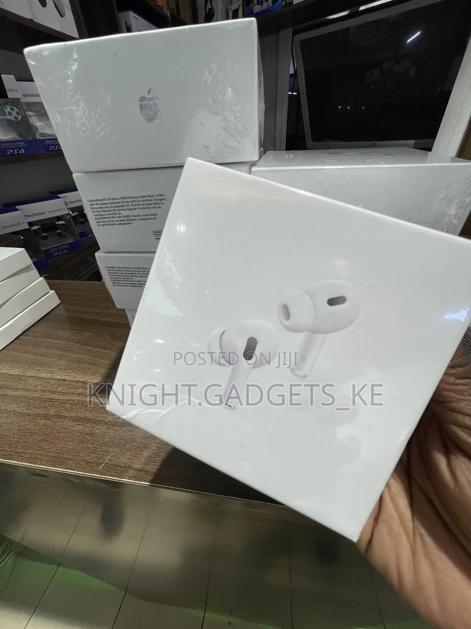 Airpods Pro ( 2nd Generation) With Anc