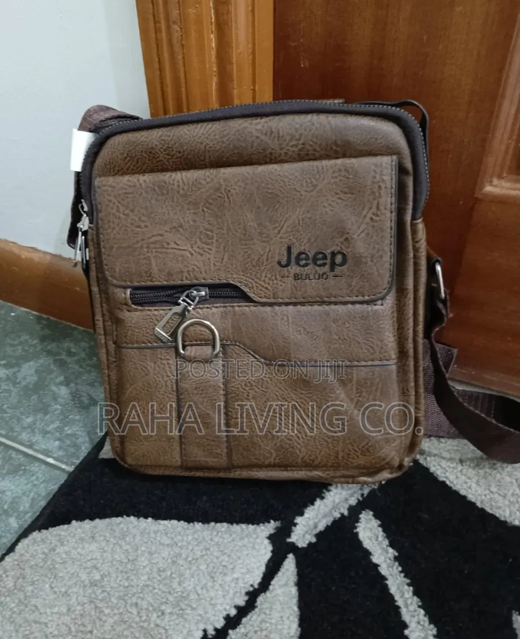Crossbody Messenger Bag | Business Casual | 22x26cm