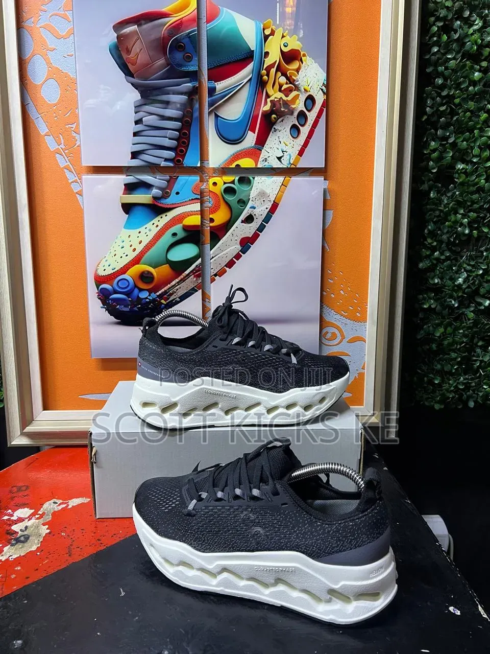 On Cloudsurfer Max “Black White”Qc
Sizes:39-45