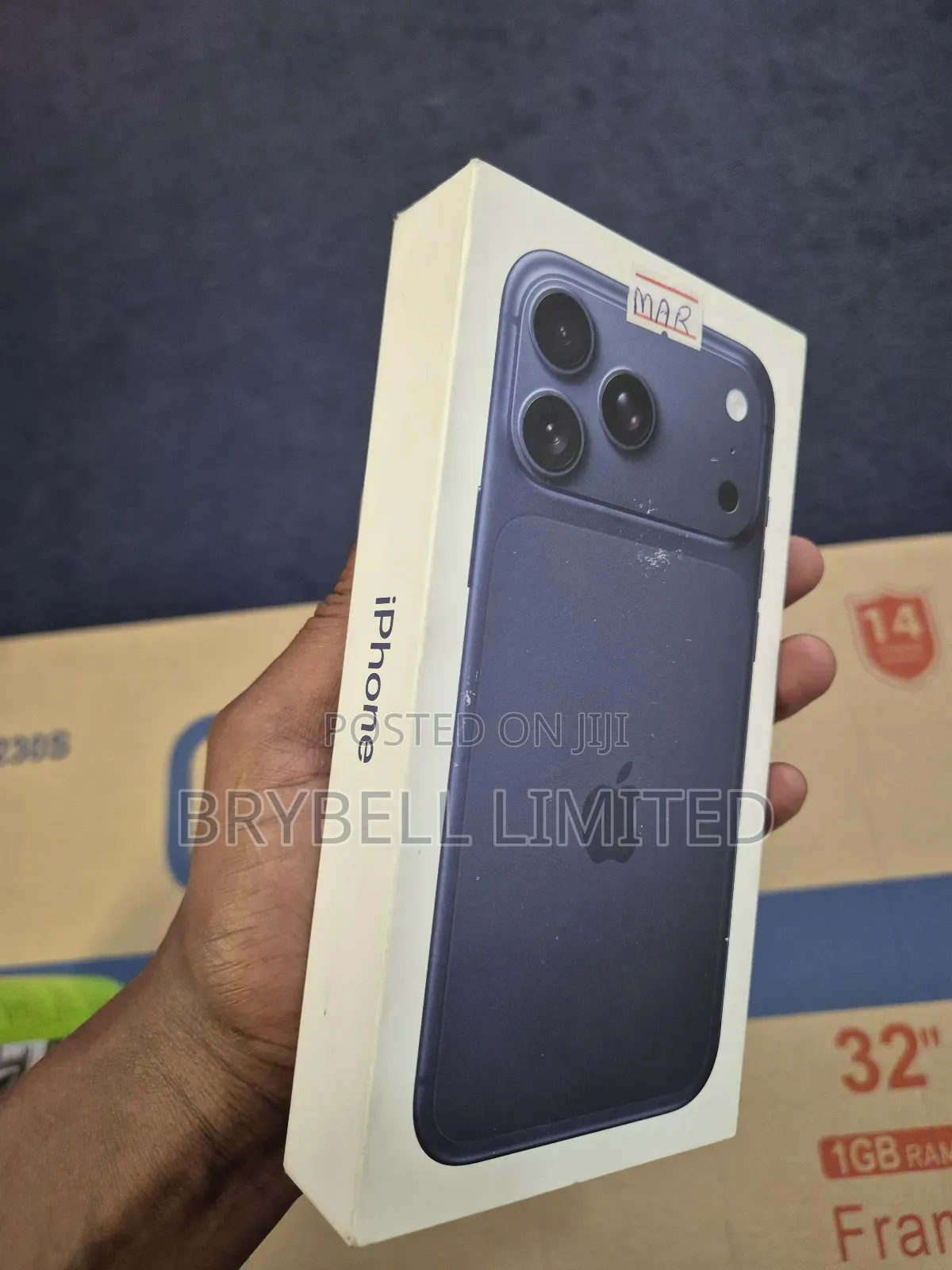 New Apple iPhone 17 Pro Max 512 GB Blue