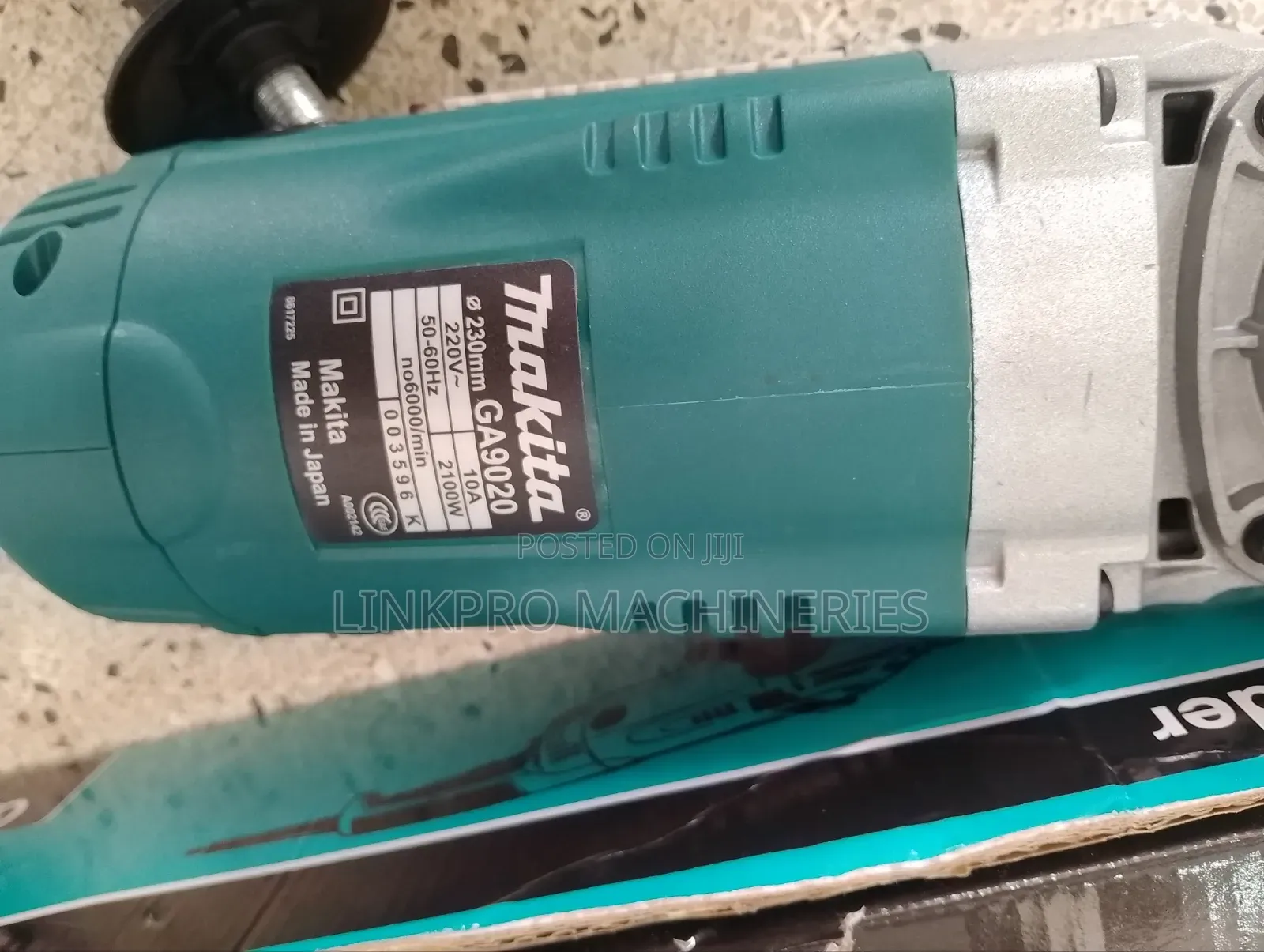 9 Inches Makita Angle Grinder 2100 Watts