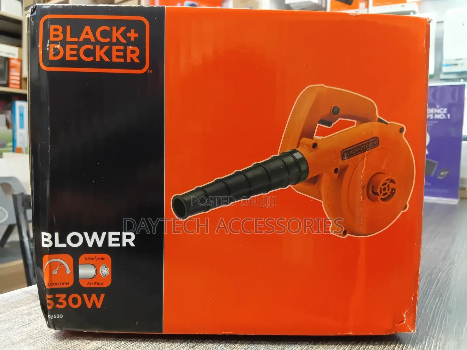 This Is a Black+Decker 530w Corded Electric Blower.