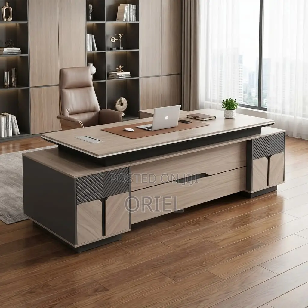Office Desk : 2.4m L-Shaped Desk