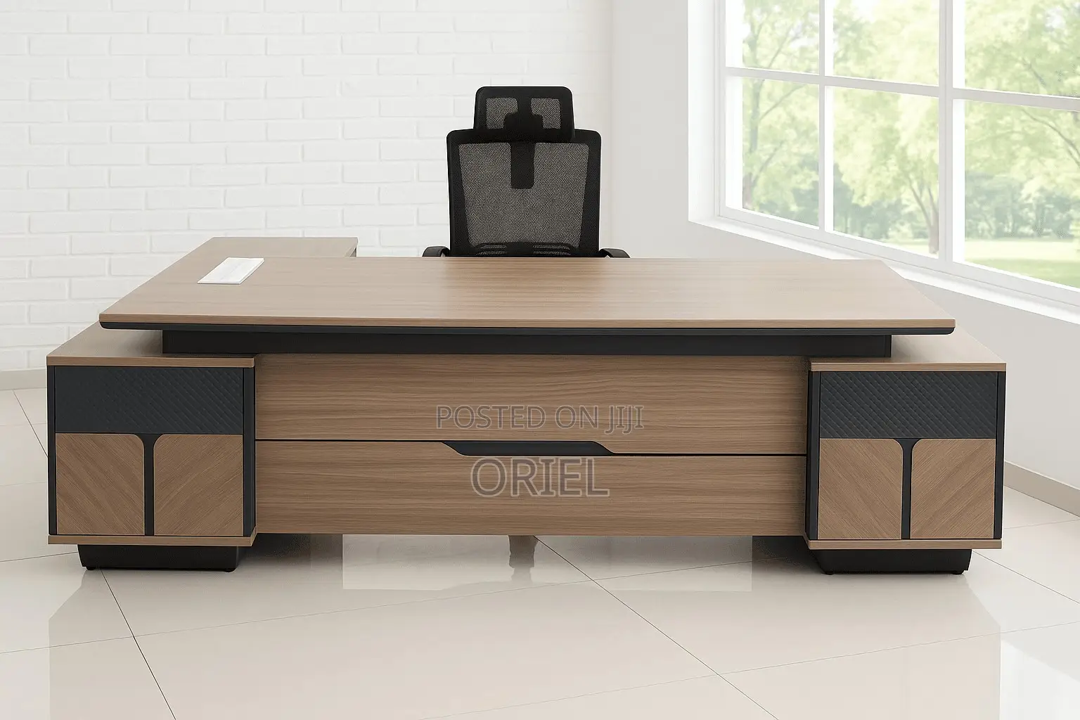 Office Desk : 2.4m L-Shaped Desk