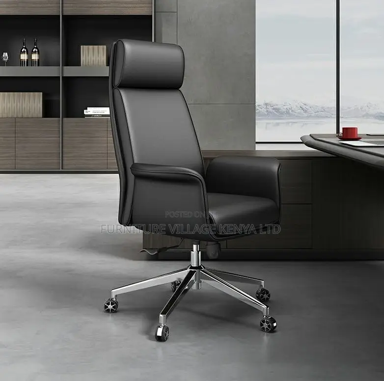 Executive Office Chair With Leather Upholstery