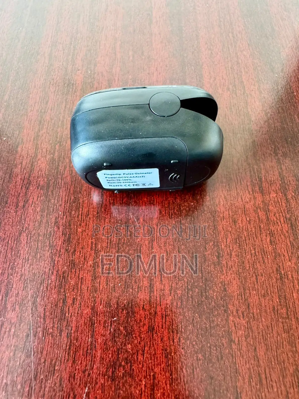 Digital Blood Oxygen Saturation Pulse Rate Monitor