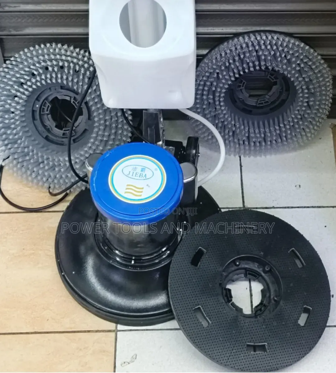 Commercial Floor Scrubber Machine With Brushes and Pad 