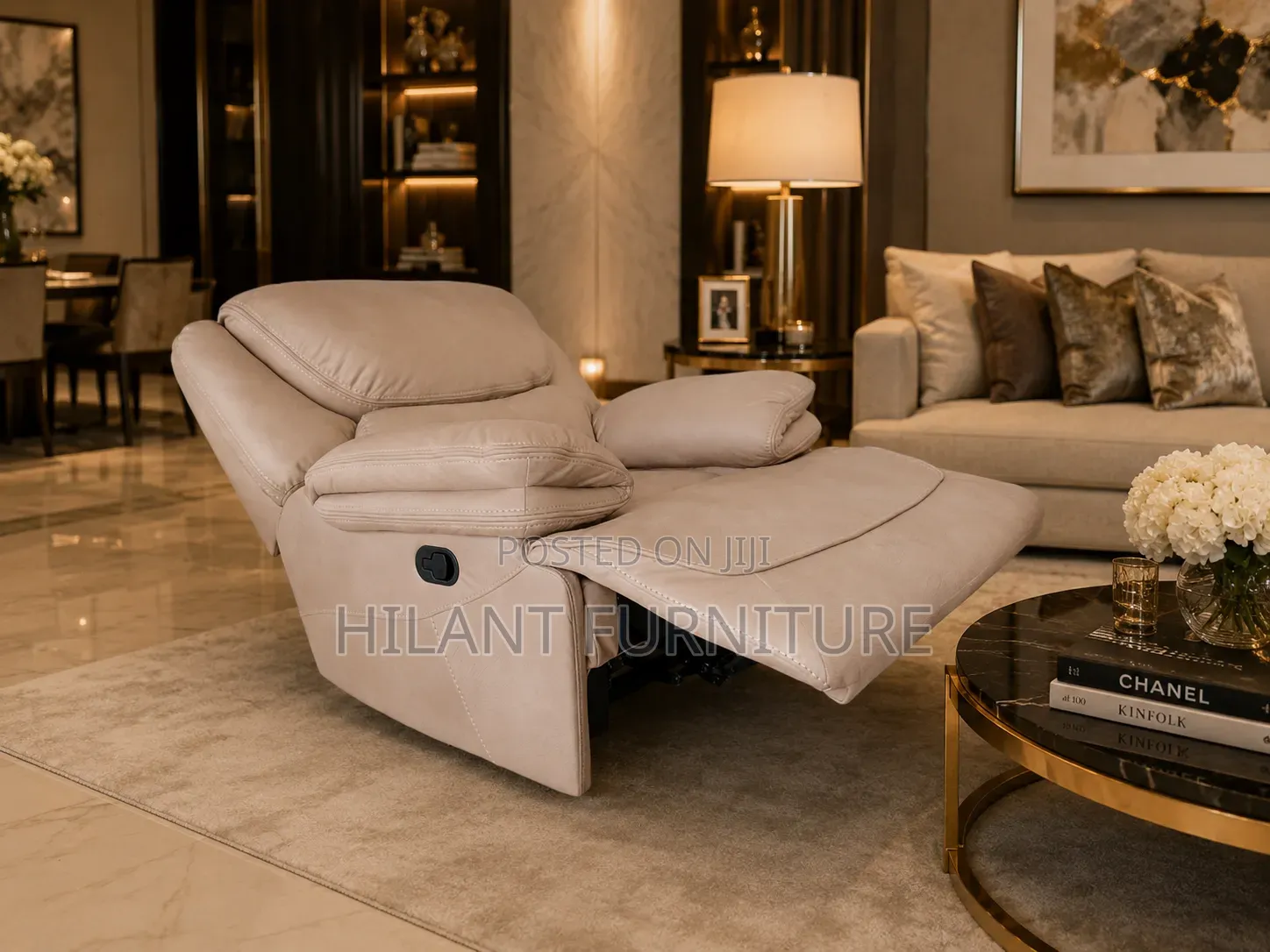 Cream One-Seater King-Size Recliner Sofa