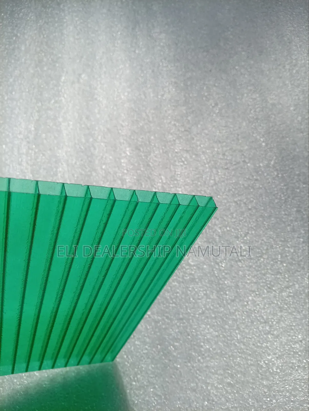 Green Hollow Polycarbonate Sheet/Strong, Lightweight Roofing Solution