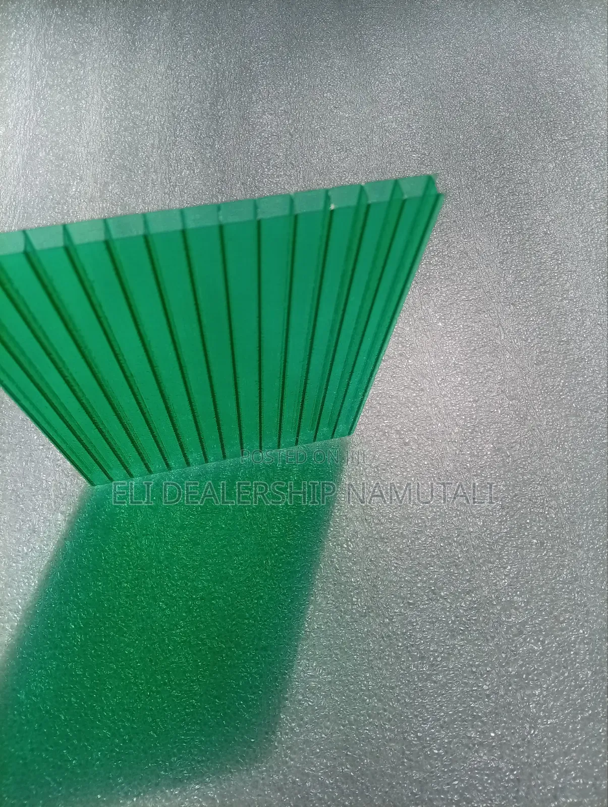 Green Hollow Polycarbonate Sheet/Strong, Lightweight Roofing Solution