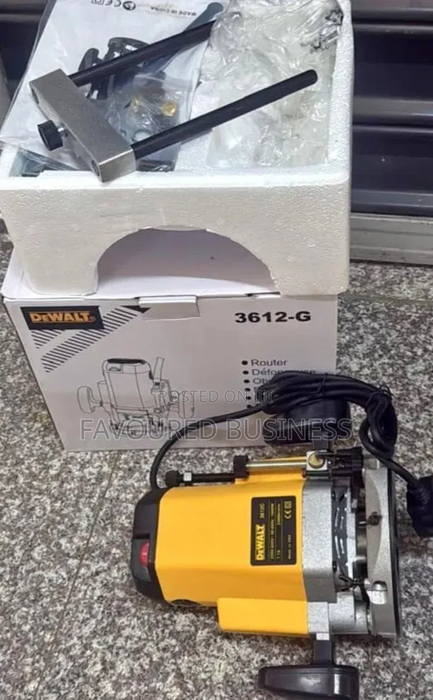 Long Time Warrant Dewalt Wood Router / New Universal Router Dewalt