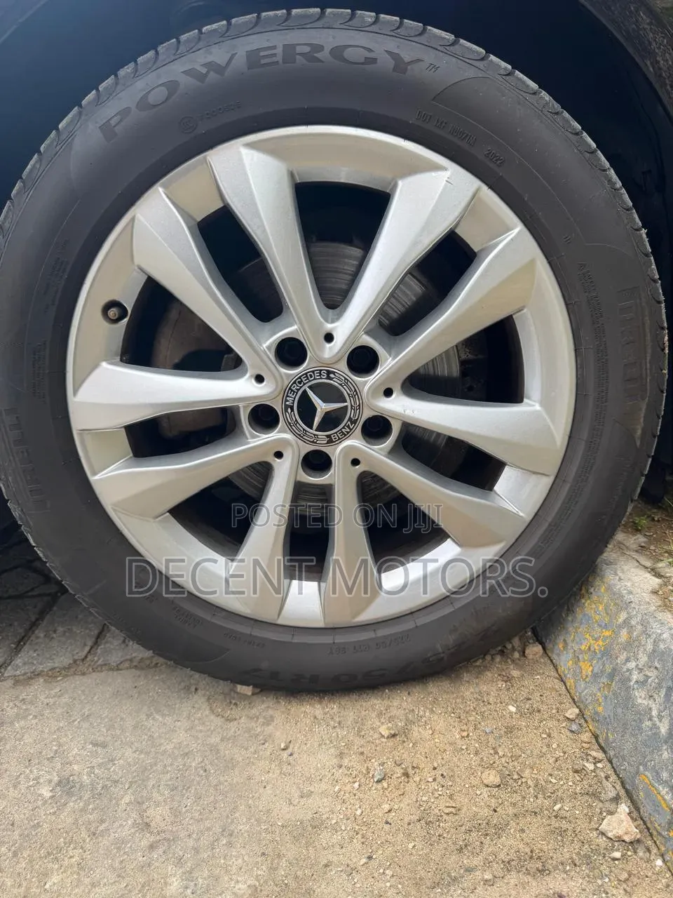 Mercedes-Benz C180 2019 Black