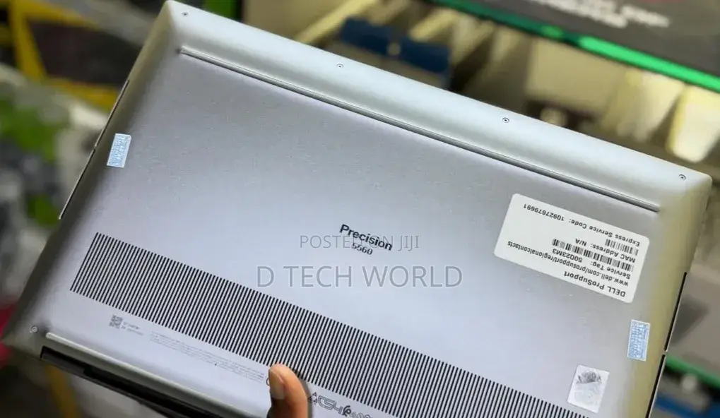 Laptop Dell Precision 5560 16GB Intel Core i7 SSD 512GB