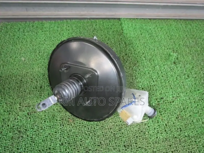 Toyota Toyoace Brake Booster/Master Cylinder