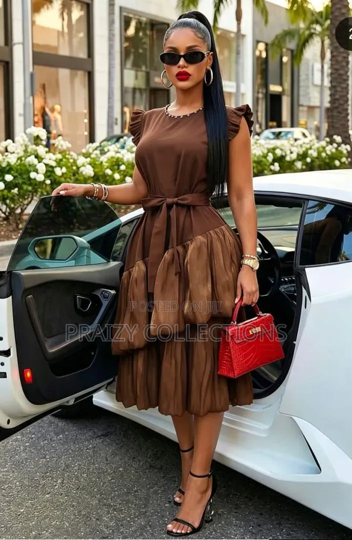 Elegance Layered Midi Dress: Unique and Classy