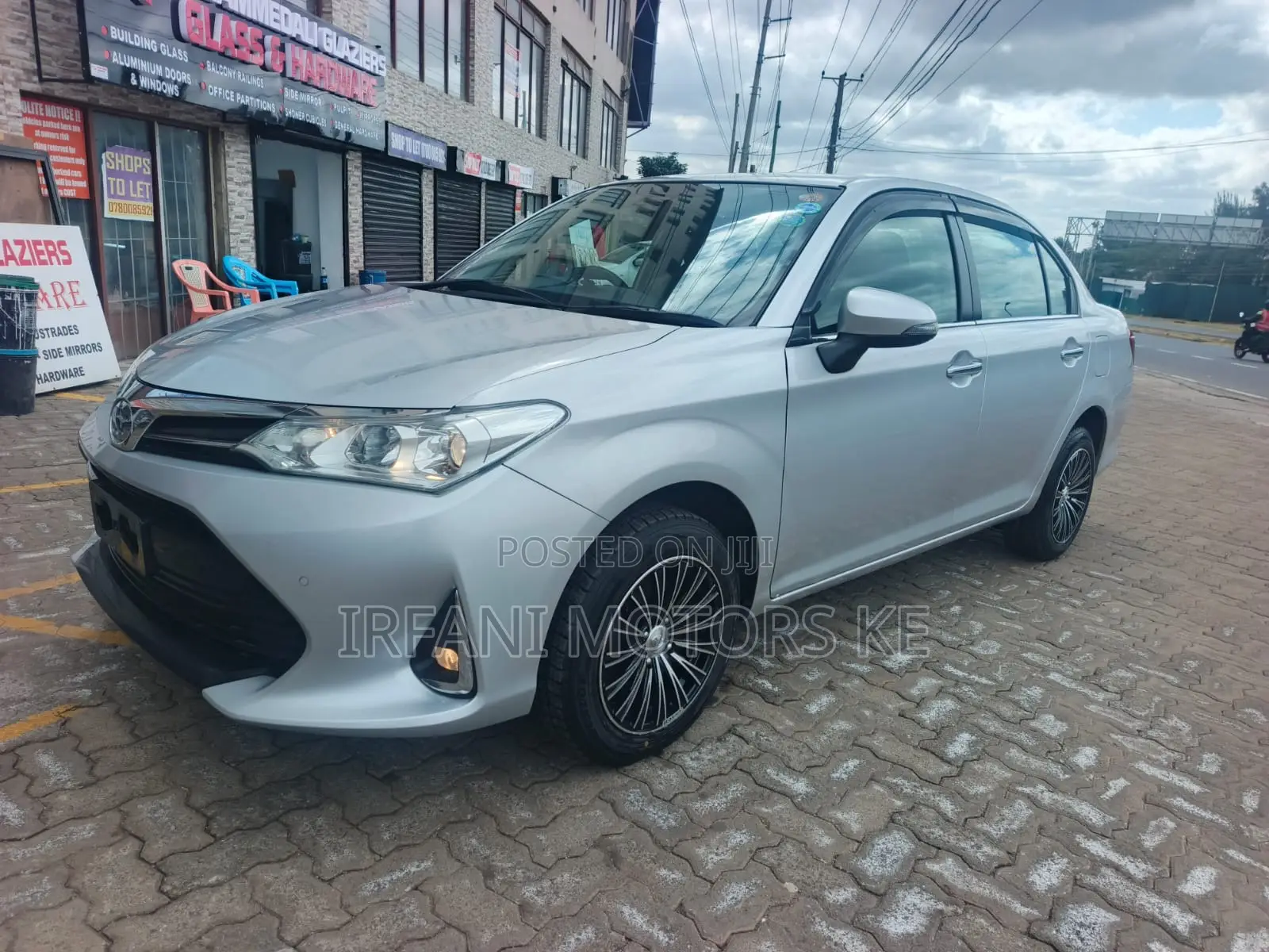 Toyota Axio 1.5 G 4WD 2019 Silver