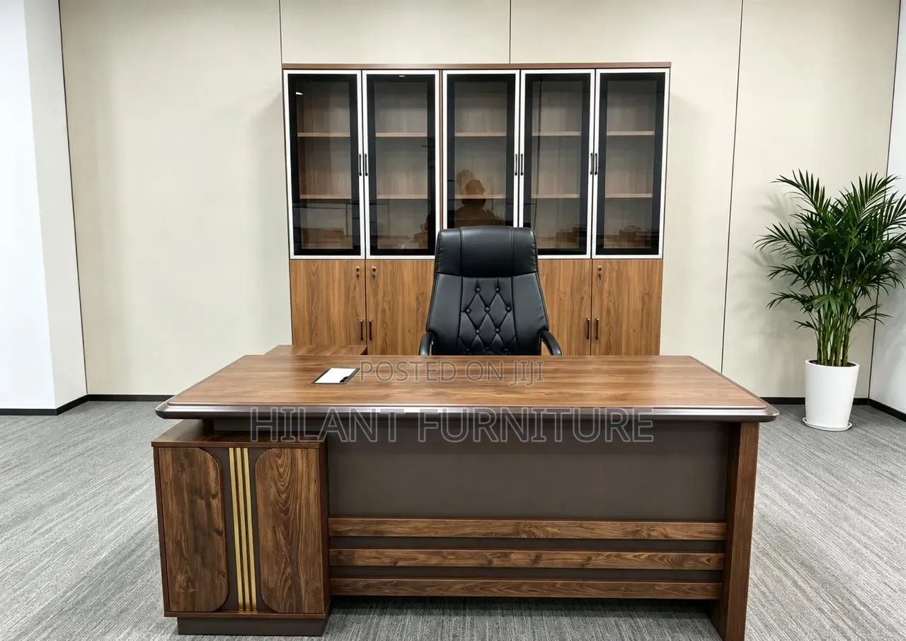 1.8m Executive Desk With L Extension