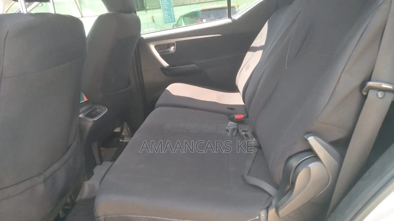 Toyota Fortuner 2025 Silver