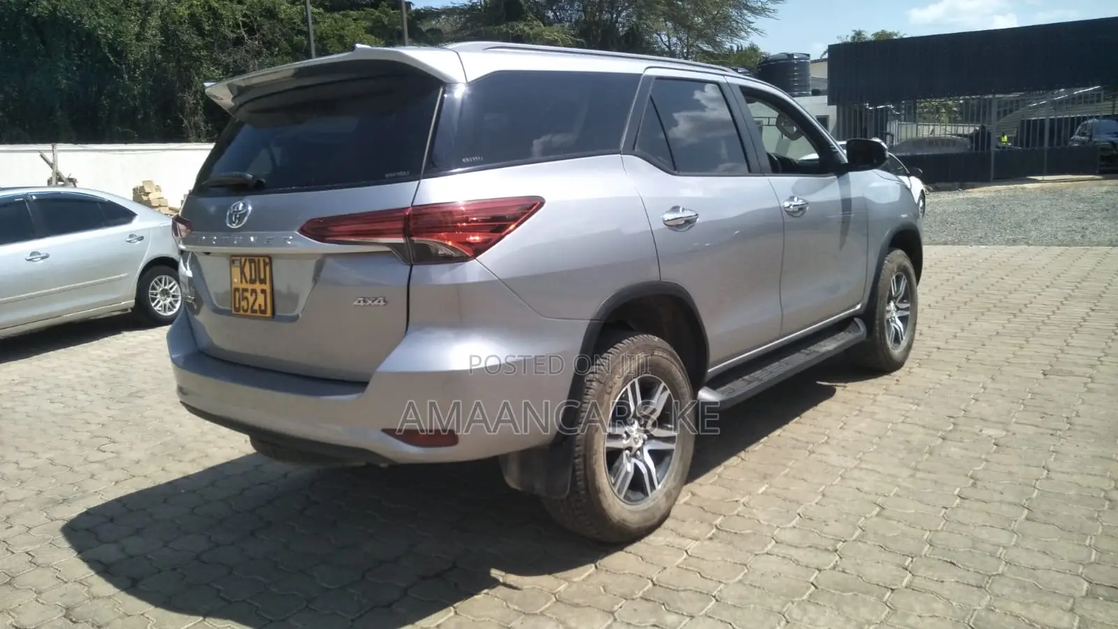 Toyota Fortuner 2025 Silver