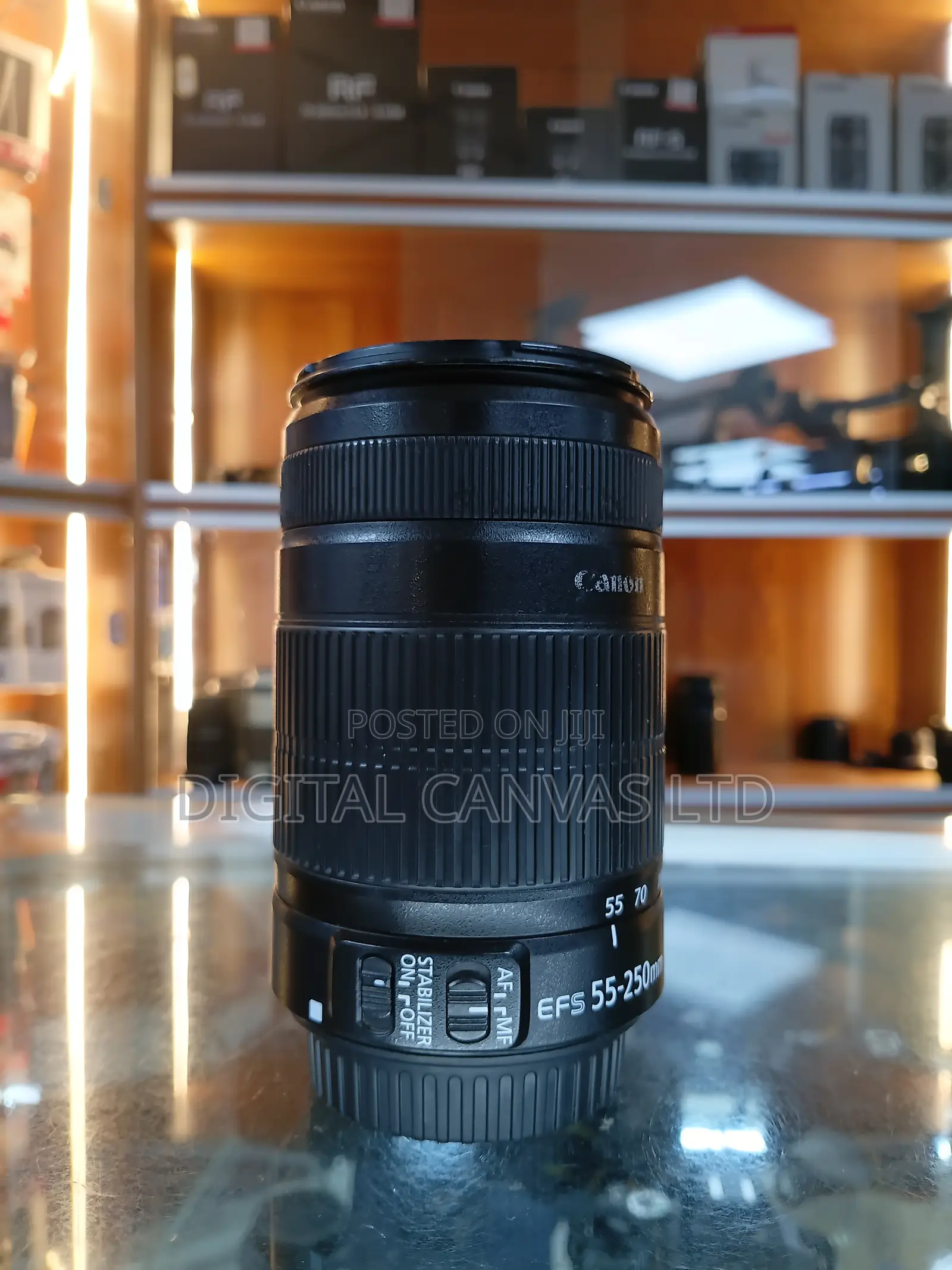 Canon Ef-S 55-250mm F/4-5.6