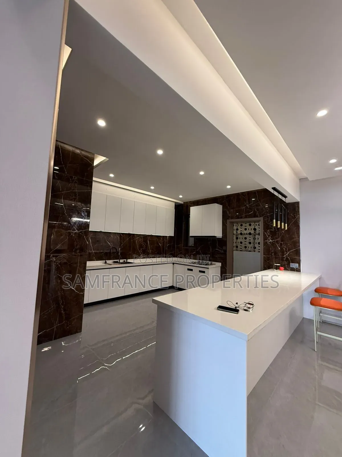 3bdrm Apartment in Nyali Beach Front for sale
