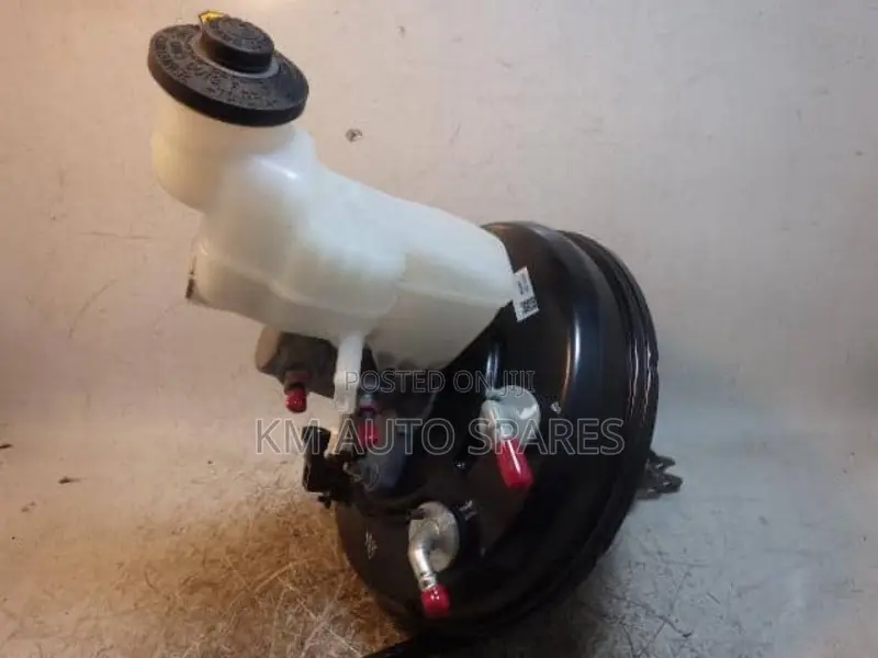 Toyota Porte Brake Booster/Master Cylinder