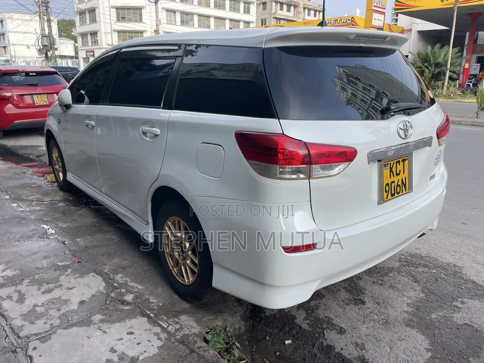 Toyota Wish 2012 White