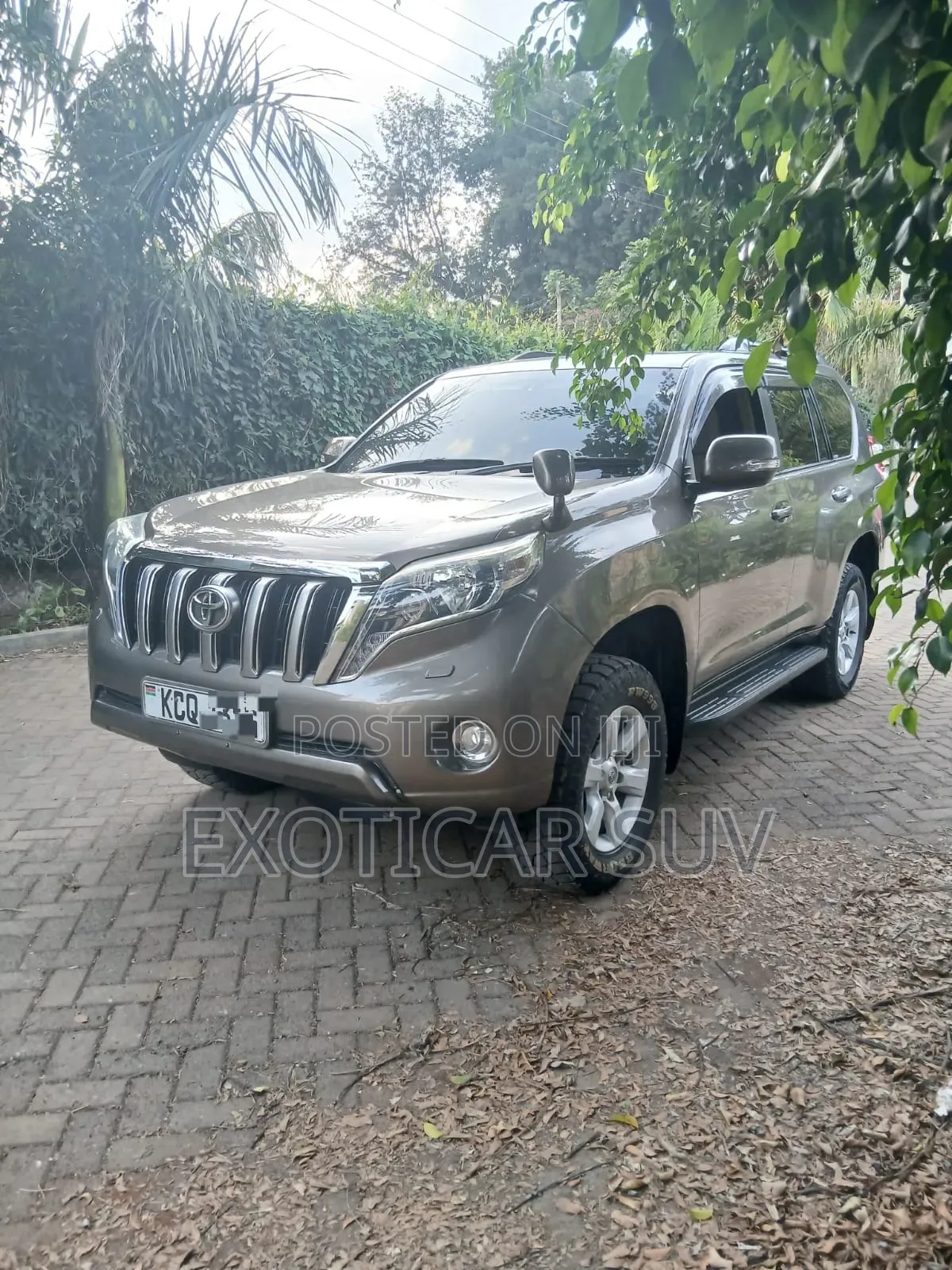 Toyota Land Cruiser 2015 Gray