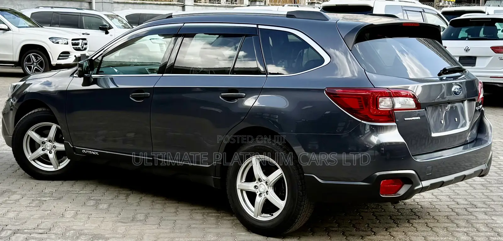 Subaru Outback 2.5i Premium AWD 2019 Gray