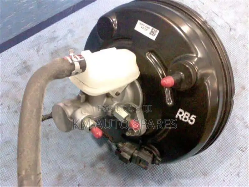 Toyota Esquire Brake Booster/Master Cylinder