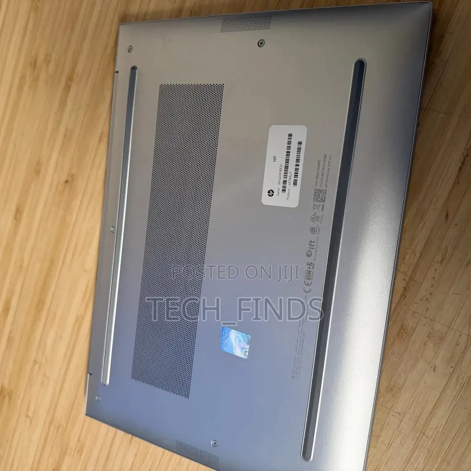 Laptop HP EliteBook 845 G10 16GB AMD Ryzen 5 SSD 256GB