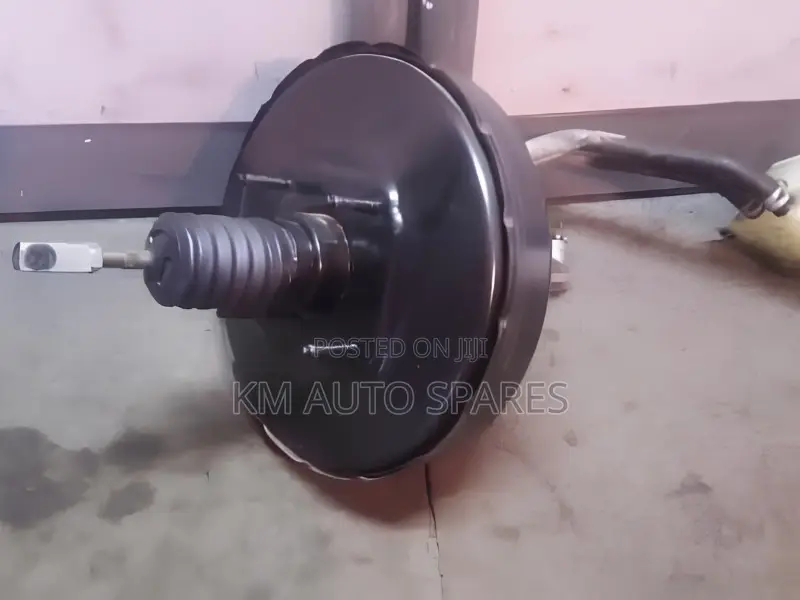 Toyota Ipsum Brake Booster/Master Cylinder