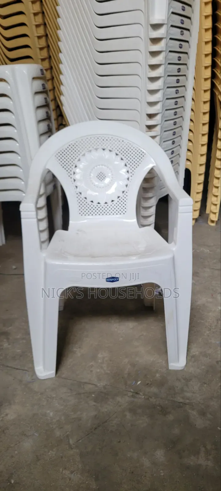 Kenpoly Plastic Chair, Plastic Chairs With Armrest