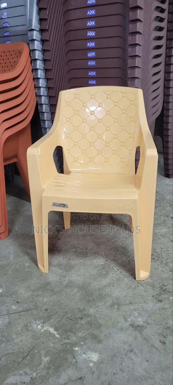 Cream Plastic Chairs/Quality Kenstar Plastic Chairs With Arms