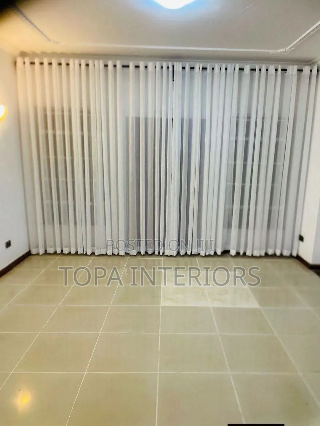 Decorative White Sheers for Home and Hotel Window Covering