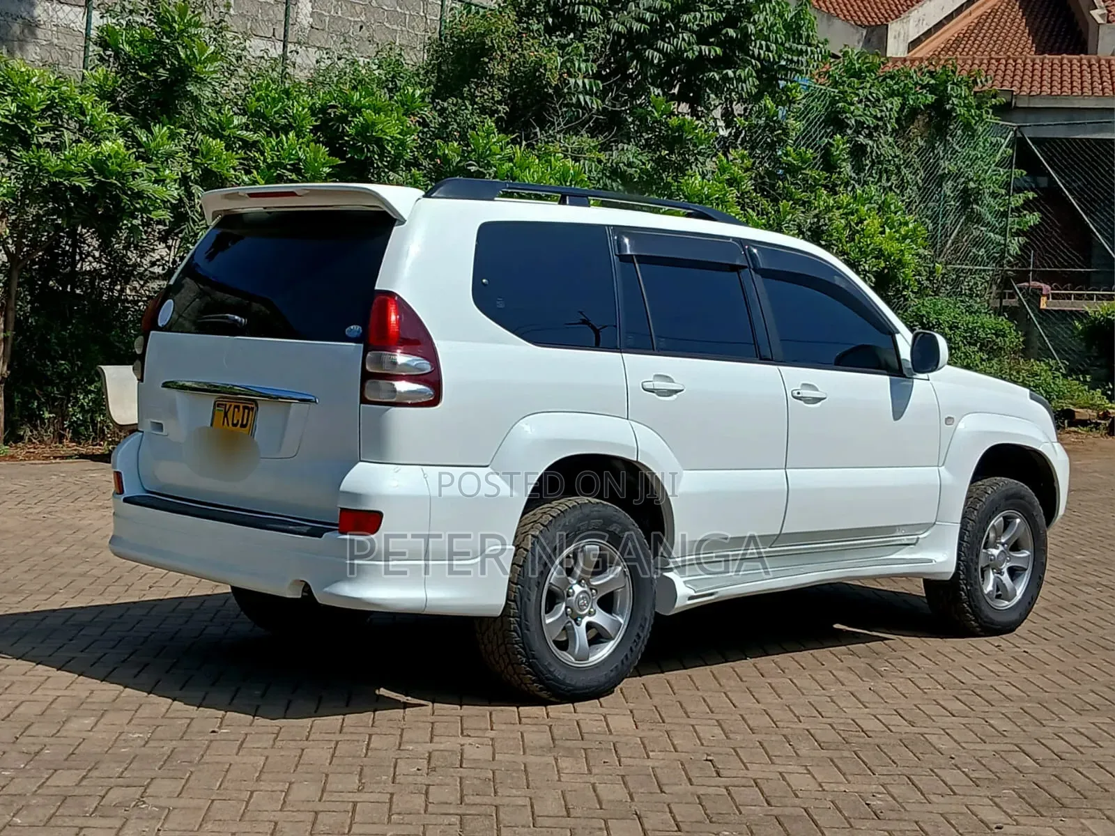 Toyota Land Cruiser Prado 2008 White
