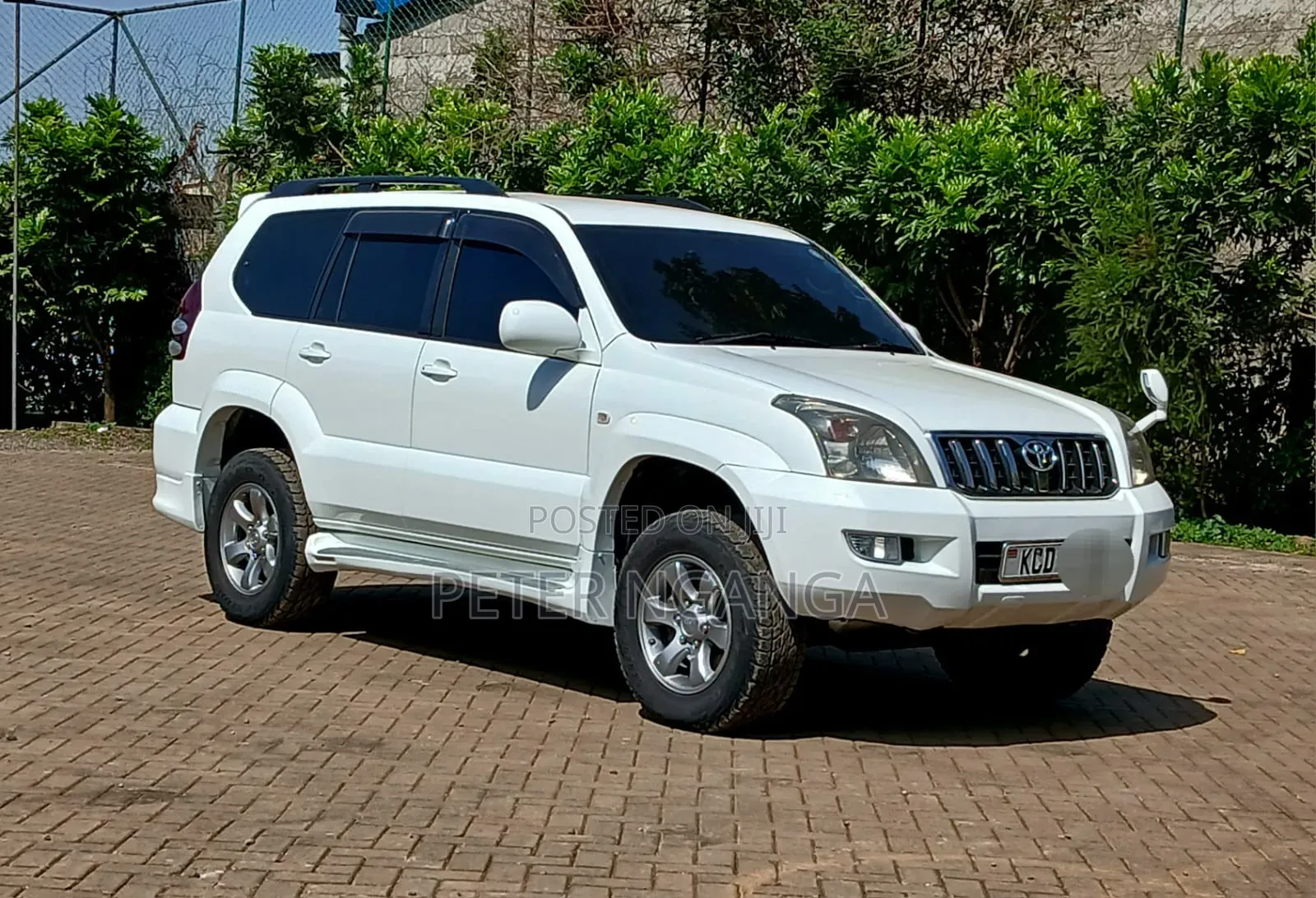 Toyota Land Cruiser Prado 2008 White