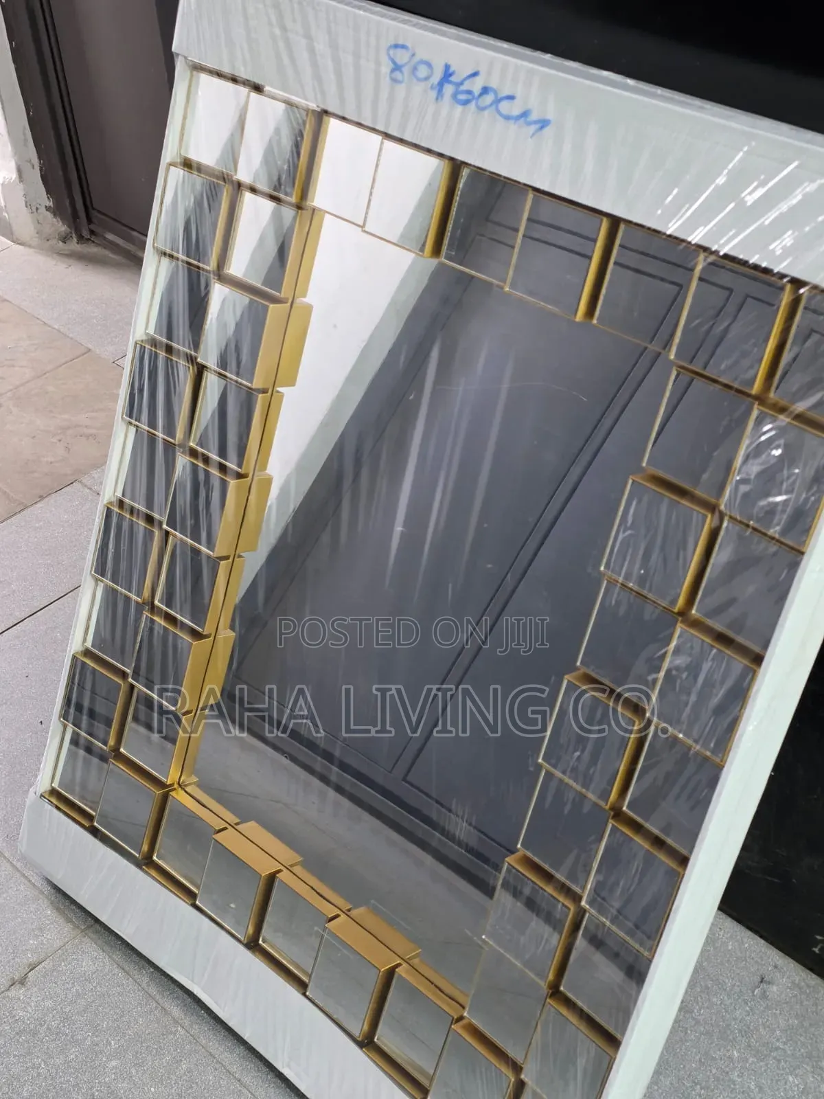 Luxury Decorative Gold Mirror | 80x60cm | Wall Mirror