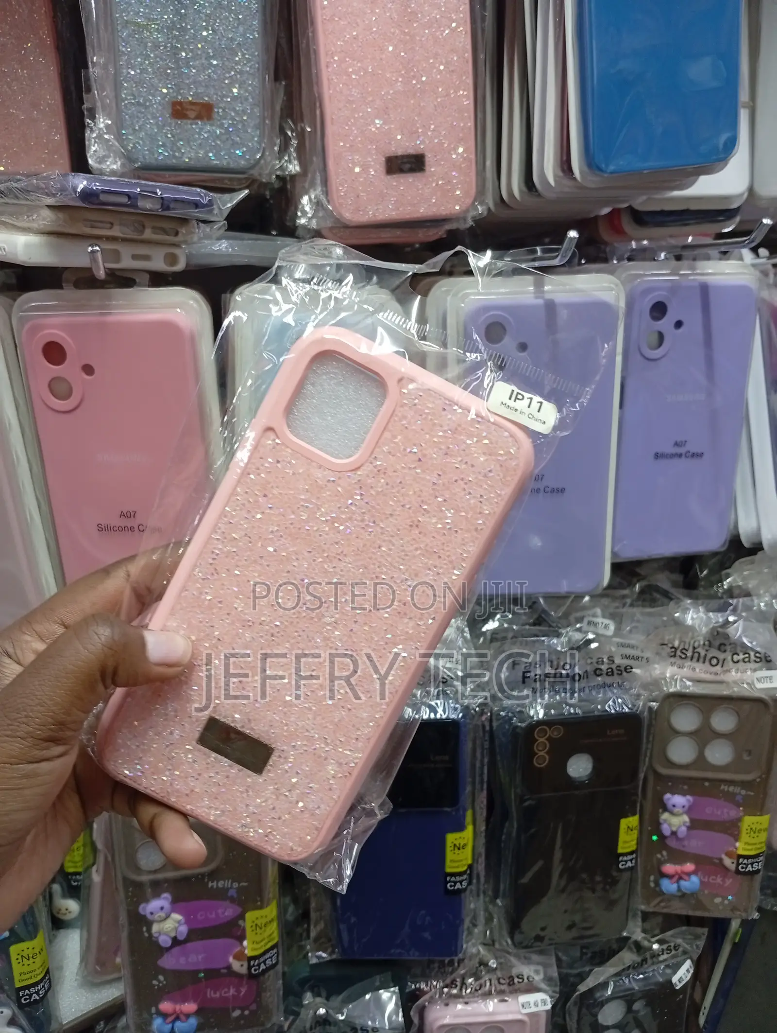 iPhone 11 Rhinestone Smartphone Back Cover Case