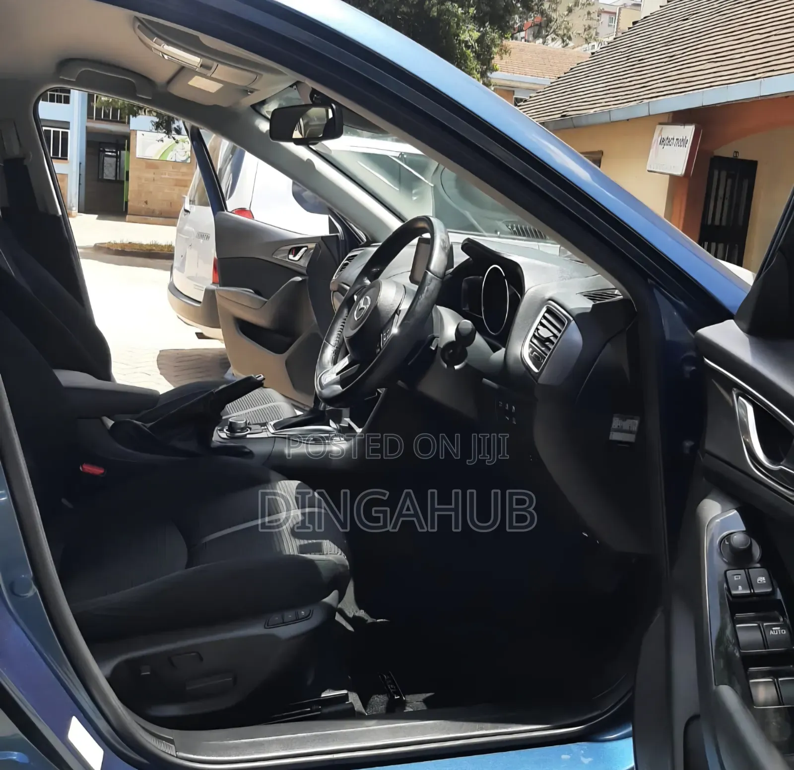 Mazda Axela 2018 Blue