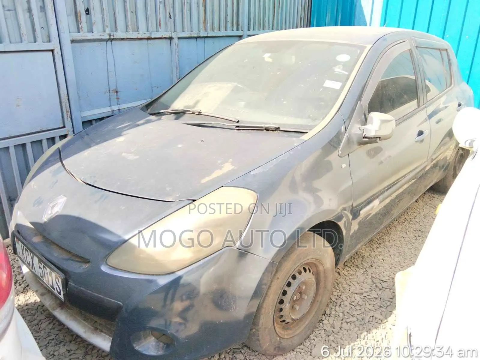 Renault Lutecia 2012 Gray