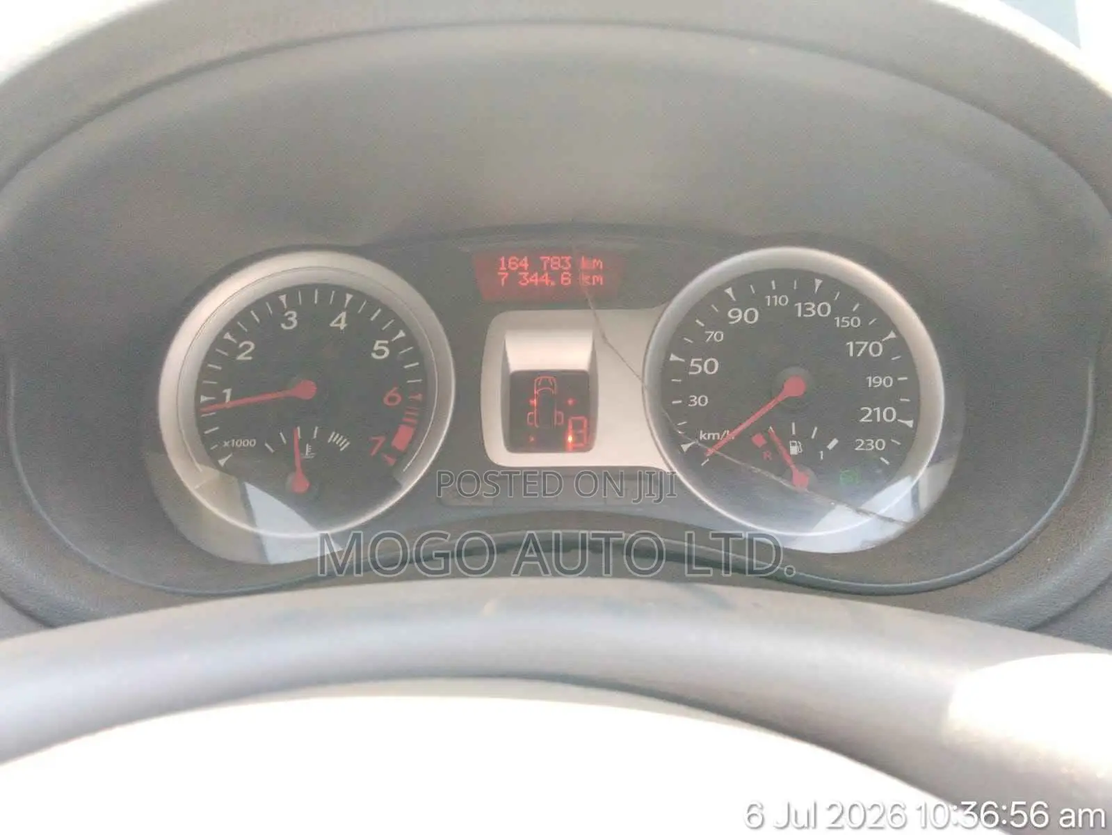 Renault Lutecia 2012 Gray